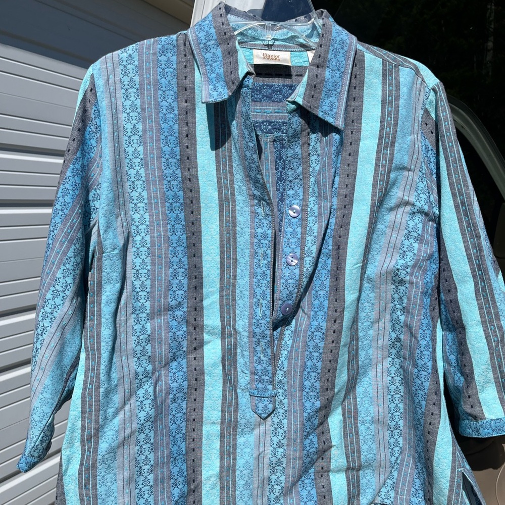 Women's beautiful spring three-quarter length sleeve. XL